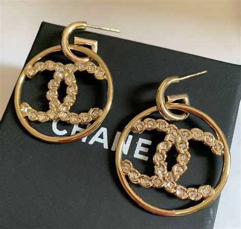 chanel earrings gold hoops